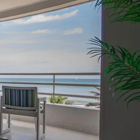 Bocagrande Flamingo - Con Vista Al Mar Y Salida Directa A Playa Cartagena